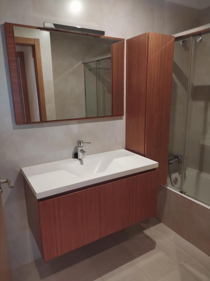 Apartamento En El Centro Con Garaje Directo. Bilbao Exteriör bild
