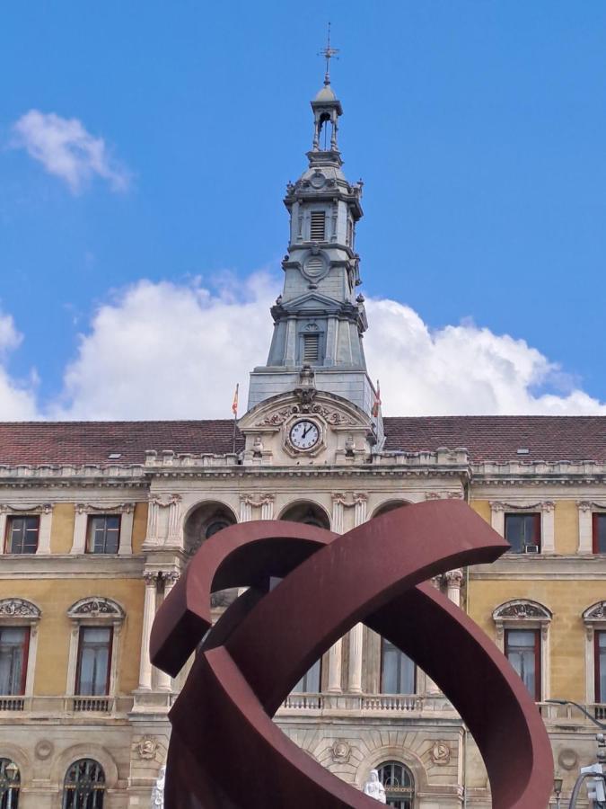 Apartamento En El Centro Con Garaje Directo. Bilbao Exteriör bild