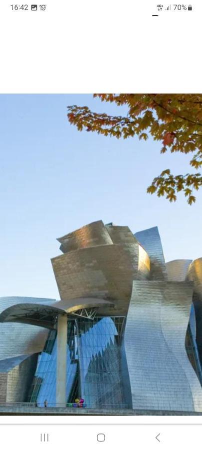 Apartamento En El Centro Con Garaje Directo. Bilbao Exteriör bild